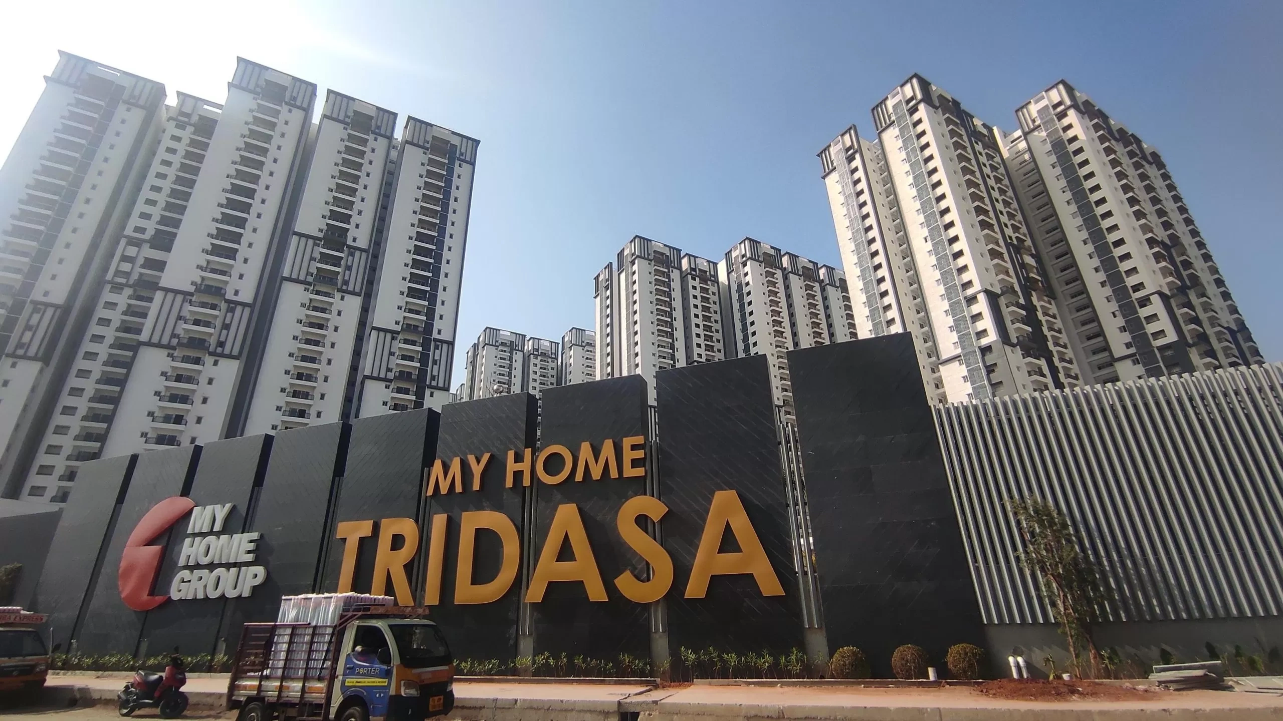 MY-HOME-TRIDASA-TELLAPUR-ELEVATION-5